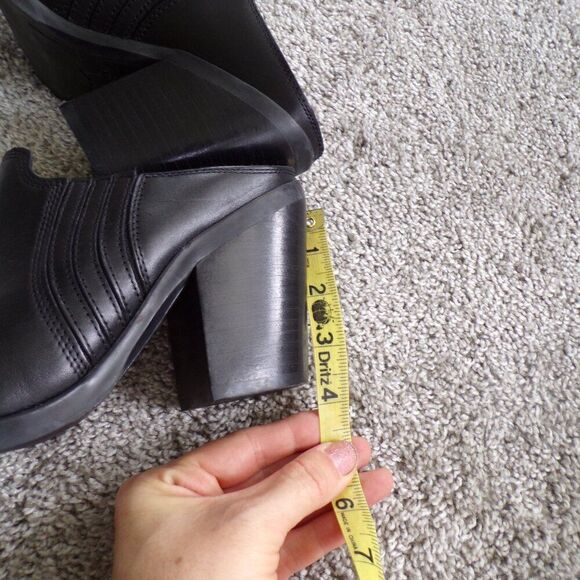 Marc Fisher leather booties 7 - Picture 6 of 9